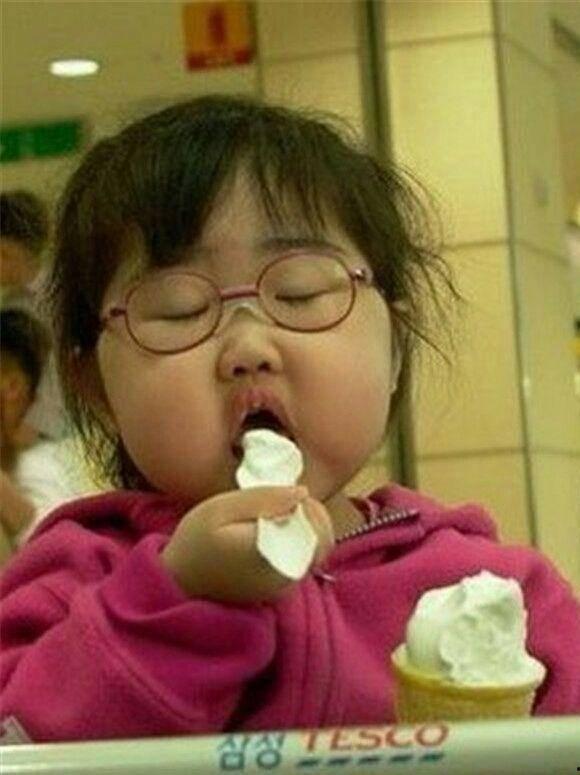 笑不活了娱乐吃瓜酱